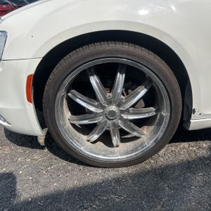 2019 Chrysler 300 TOURING — миниатюра 17