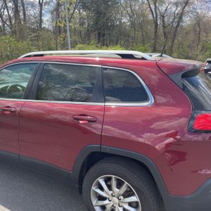 JEEP CHEROKEE LIMITED - 6