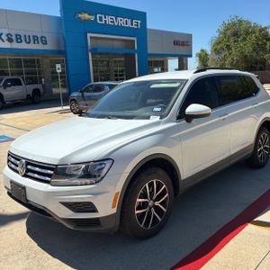 VOLKSWAGEN TIGUAN SE - 1
