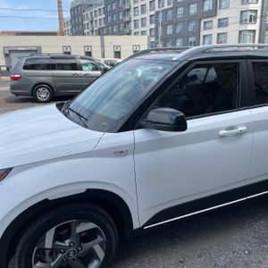 HYUNDAI VENUE LIMITED - 2