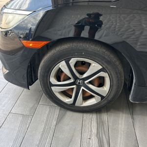 صورة مصغرة 15 لـ 2016 Honda CIVIC LX