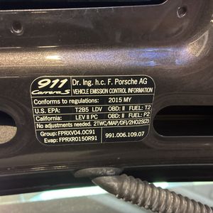 2015 Porsche 911 CARRERA 4S — миниатюра 47