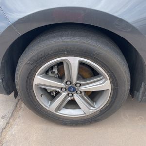 صورة مصغرة 11 لـ 2019 FORD EDGE SEL