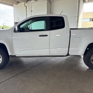 CHEVROLET COLORADO WORK TRUCK - 3