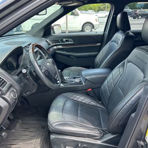 صورة مصغرة 31 لـ 2018 FORD EXPLORER PLATINUM