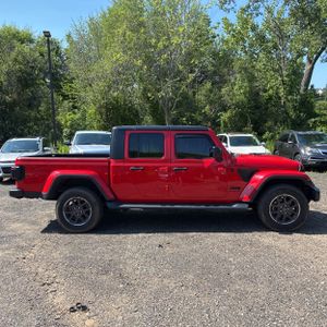 صورة 10 لـ 2021 JEEP GLADIATOR OVERLAND