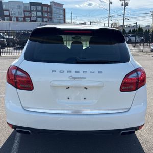 PORSCHE CAYENNE - 7