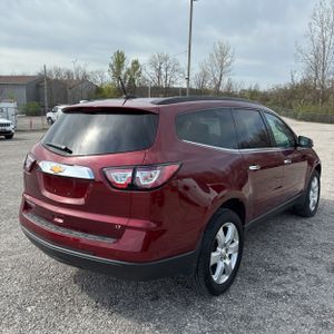 CHEVROLET TRAVERSE LT - 8
