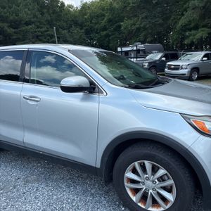 صورة 13 لـ 2018 KIA SORENTO L