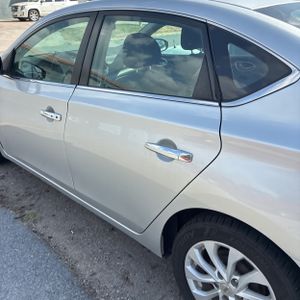 صورة 6 لـ 2018 Nissan SENTRA S