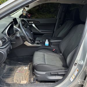 2019 Mitsubishi ECLIPSE CROSS SE — миниатюра 32