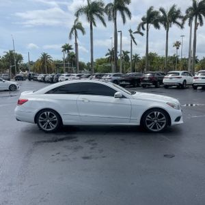 Mercedes-Benz E-Class E 350 - 10