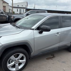 TOYOTA RAV4 - 2