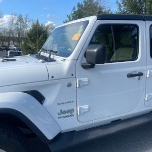 JEEP WRANGLER UNLIMITED SAHARA - 2