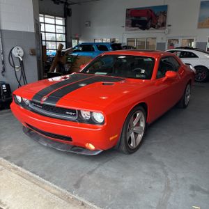 DODGE CHALLENGER SRT8 - 1