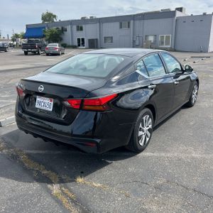 NISSAN ALTIMA 2.5 S - 8