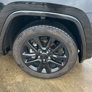 2019 JEEP GRAND CHEROKEE ALTITUDE — фото 20