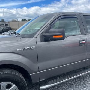 FORD F-150 XLT - 2