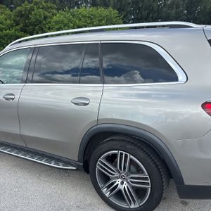 صورة 6 لـ 2023 Mercedes-BENZ GLS