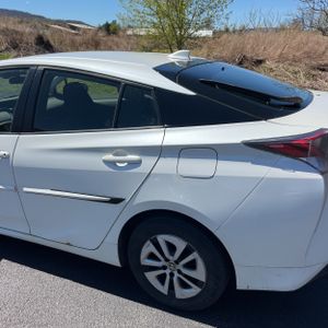 TOYOTA PRIUS - 6