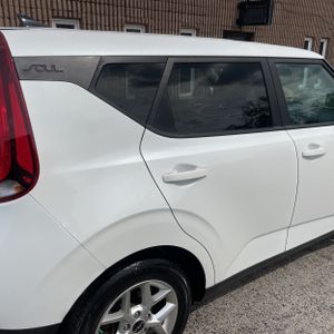 KIA SOUL LX - 9
