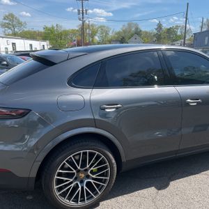 PORSCHE CAYENNE - 9