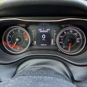 2019 JEEP CHEROKEE LATITUDE PLUS — миниатюра 39