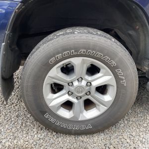 2017 Toyota 4RUNNER SR5 PREMIUM — миниатюра 19