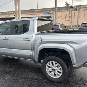 2025 Toyota TACOMA SR5 照片 6