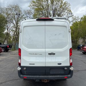 FORD TRANSIT 250 - 7