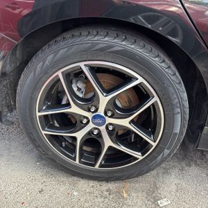 صورة مصغرة 17 لـ 2015 FORD FOCUS SE