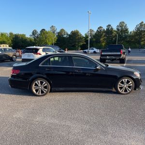 MERCEDES-BENZ E-CLASS - 10