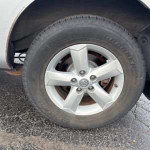 2010 Nissan ROGUE S — миниатюра 18