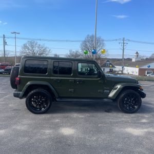 JEEP WRANGLER 4XE UNLIMITED SAHARA 4X4 - 10