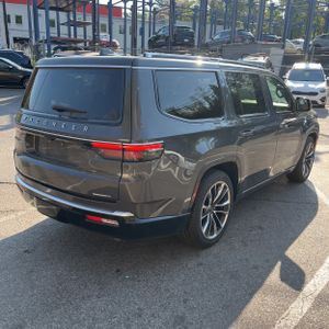 JEEP WAGONEER SERIES III - 8