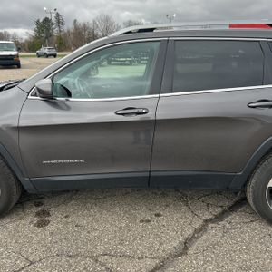 JEEP CHEROKEE LIMITED - 4