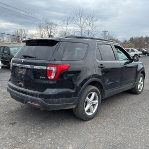 FORD EXPLORER - 8
