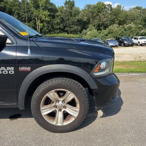 2013 RAM 1500 SPORT 照片 13