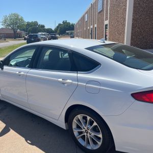 FORD FUSION SE - 6
