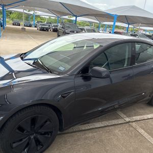 TESLA MODEL 3 LONG RANGE - 2