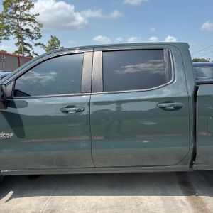 2026 Chevrolet SILVERADO 1500 LT 照片 4