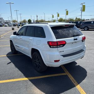 JEEP GRAND CHEROKEE - 5