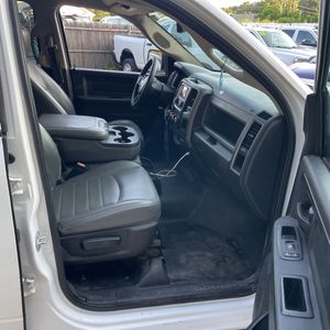 صورة مصغرة 33 لـ 2018 RAM 1500 TRADESMAN