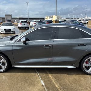 AUDI S3 PREMIUM PLUS - 4