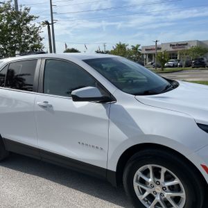 2022 Chevrolet EQUINOX LT — миниатюра 13