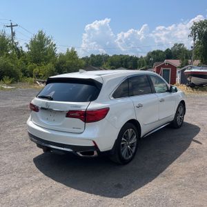 صورة 8 لـ 2017 Acura MDX SH-AWD W/TECH