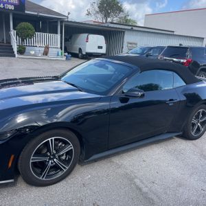 FORD MUSTANG ECOBOOST PREMIUM - 2