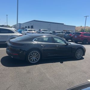 صورة 10 لـ 2026 Porsche PANAMERA