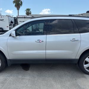 2017 Chevrolet TRAVERSE LT 照片 4