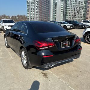 MERCEDES-BENZ A-CLASS - 5